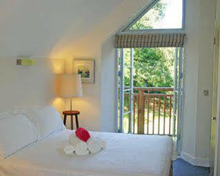 Trelowarren Hotel Gweek Exterior foto